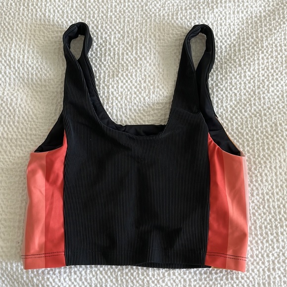 Beach Riot Crop Top - Picture 3 of 5